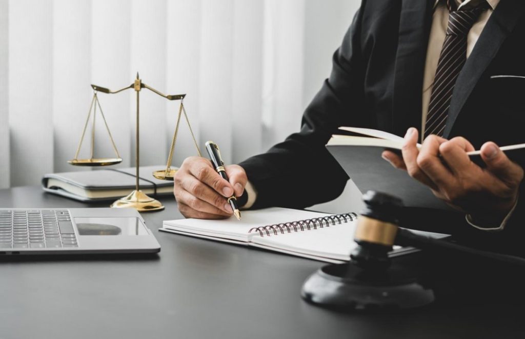 بهترین کارشناس ثبتی ملک